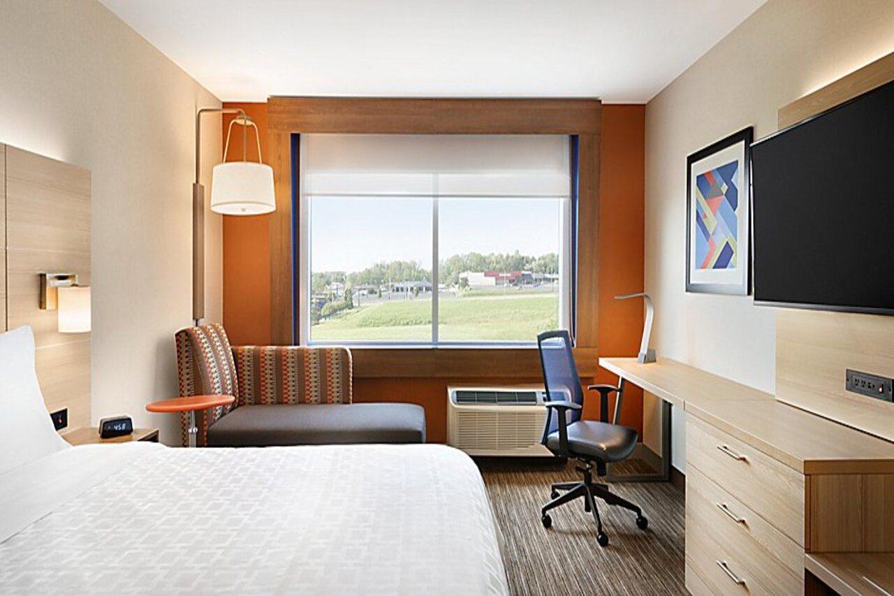 Holiday Inn Express & Suites - Savannah W - Chatham Parkway By Ihg Exterior foto